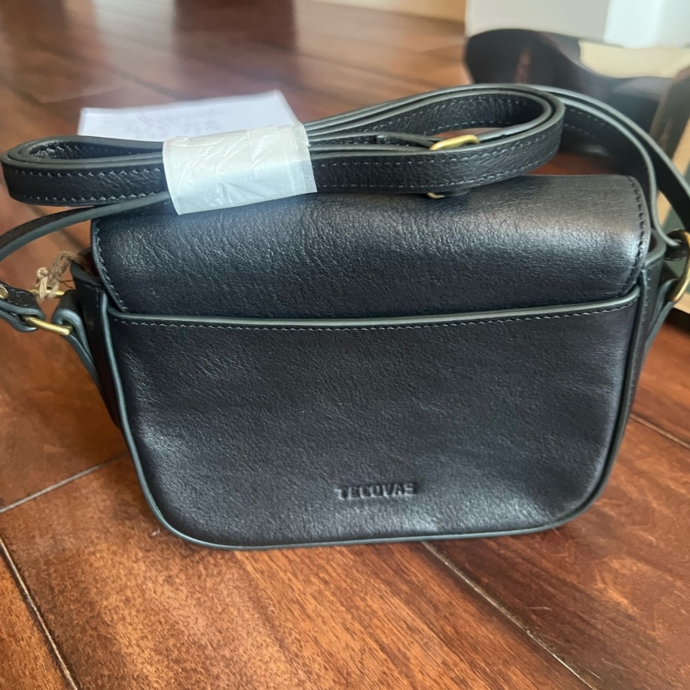 Tecovas Star Stadium Black and Green Crossbody Bag - Picture 3 of 5